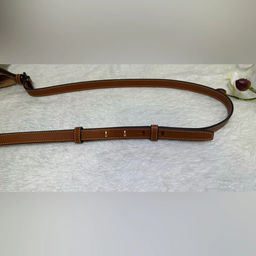 Tory Burch Brown and Tan Shoulder Bag with Gold Emblem🤎 - Picture 6 of 15